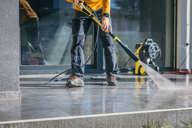 Why Choose Our Certified Pressure Washing Experts for Your Project Needs in Gulf Park Estates, MS?